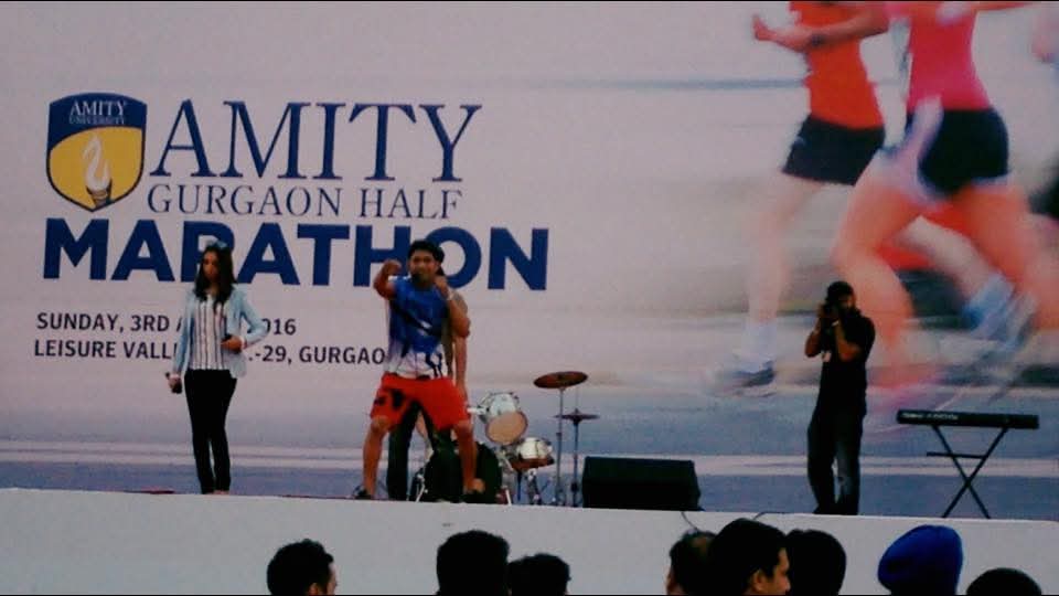 Amity Marathon Main Stage — Headlining the pre-run energizer for a stadium crowd